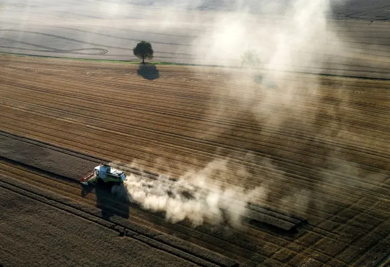 THE NEW YORK TIMES : Frappes de drones et météo infernale